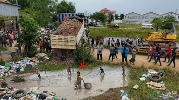 +Landfill New Project!!skill Dozer​ KOMATSU Push Soil Clean Garbage Soil into forest​ 100% complete