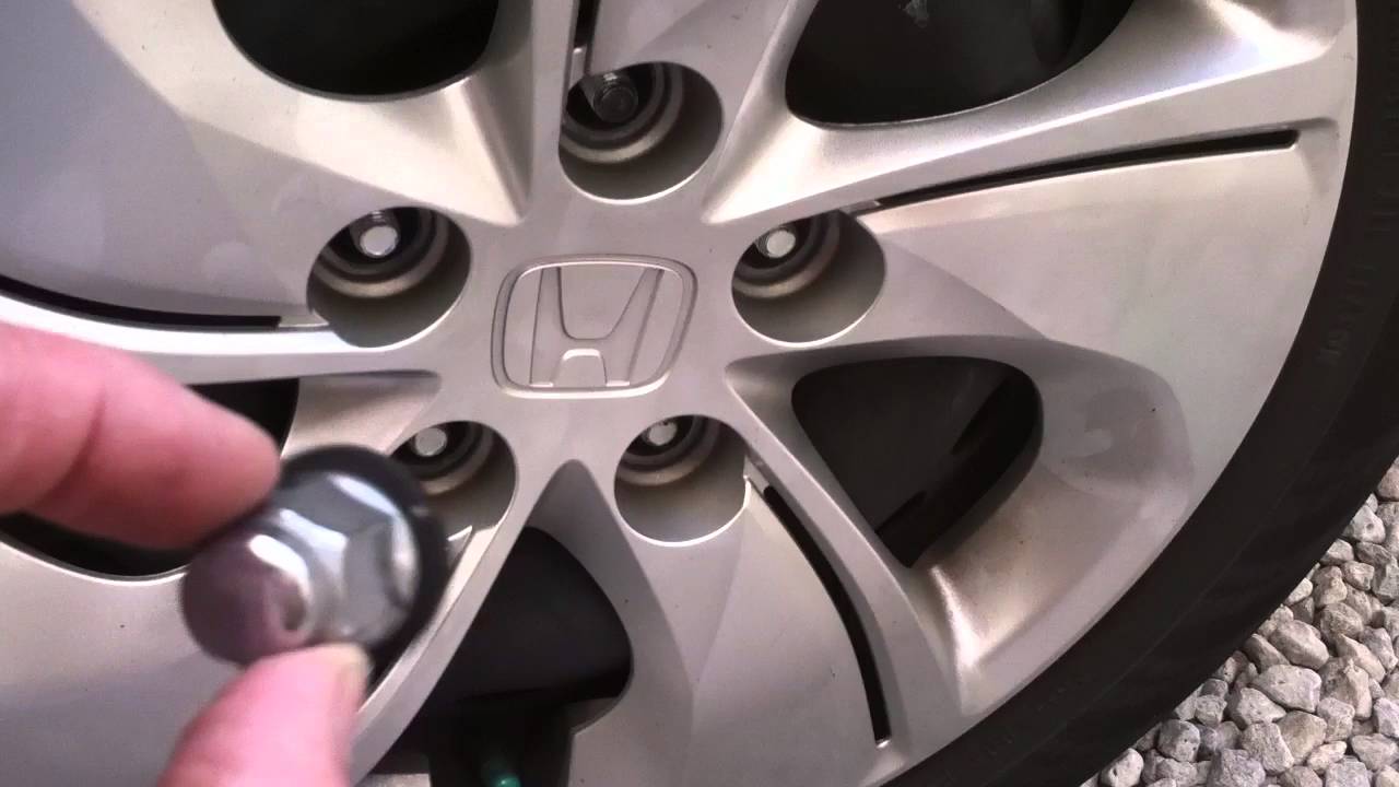 2014 Honda Civic Hubcap Replacement