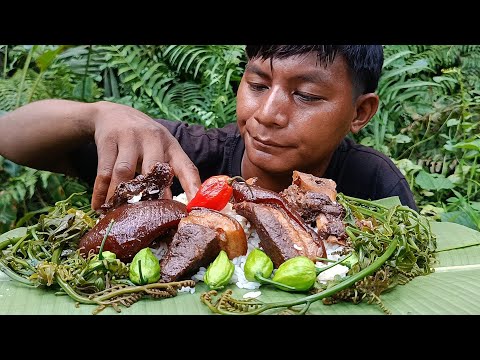 Juicy and tender pork, perfectly cooked with soya sauce, eat and enjoy with beautiful surroundings