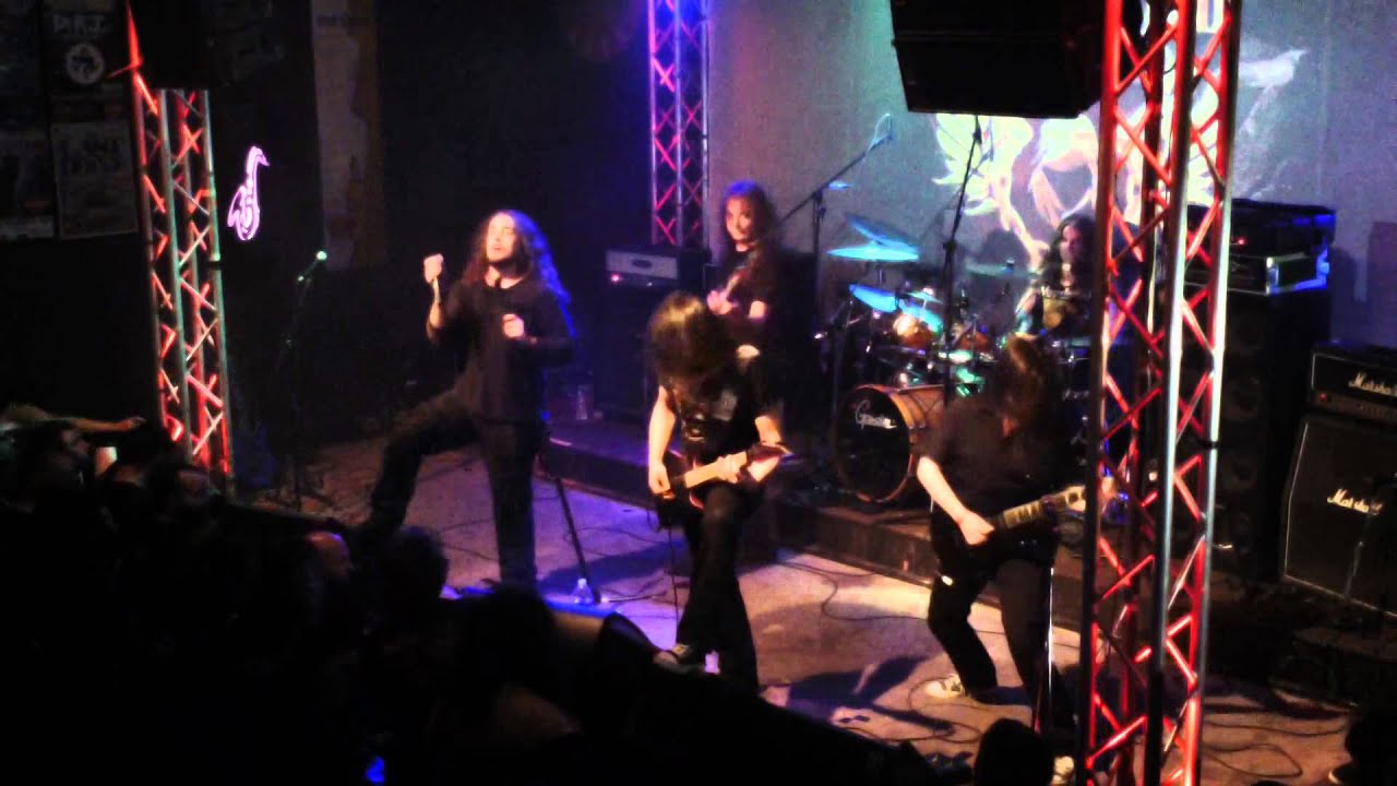 WARDRUM - Full show live @ UTH IX