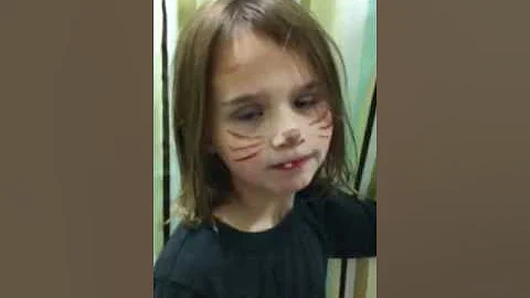 Clara's Toothless Halloween