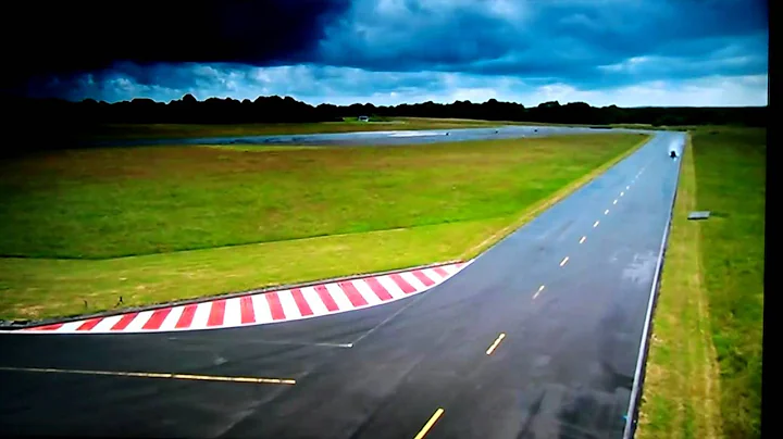 Top gear Nissan GTR speed trap v Jaguar XK RS