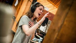 Download Lagu Take an Exclusive Listen to Lizzy McAlpine singing \ MP3 Download Lagu Take an Exclusive Listen to Lizzy McAlpine singing \ MP3