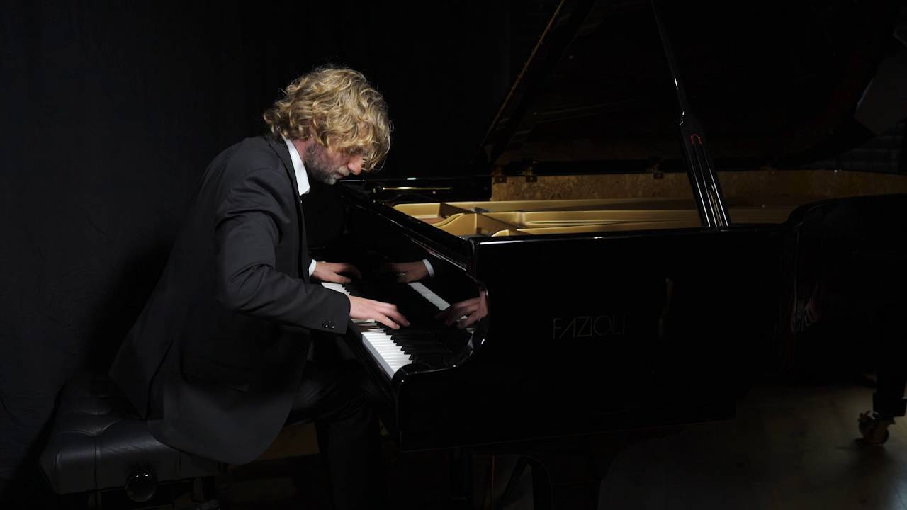 Tomas Klement: Beethoven, Smetana, Janacek, Prokofiev