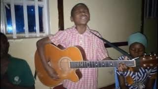 Mungu uko Mkubwa Live