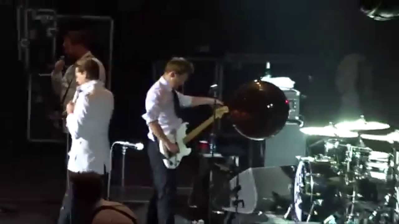 The Hives Chile 2014 – Main Offender cinetopia