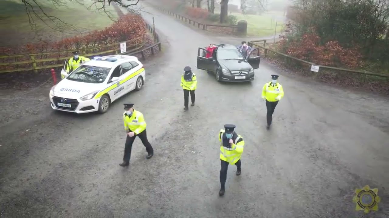 Garda Irish Police In Ireland Dancing on the Jerusalema Song
