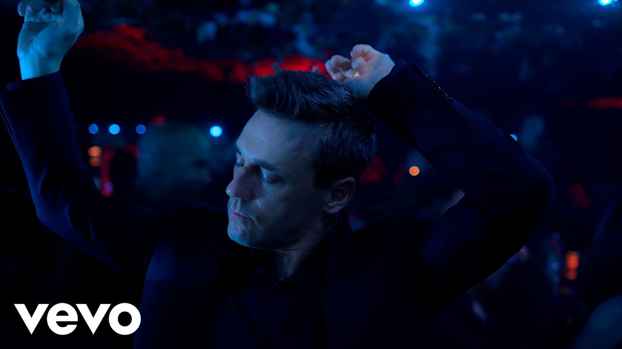 Kato Feat. Jon - Turn The Lights Off (Nightwhisper Remix) | Jon Hamm Club Dance Scene | TARVYN Music