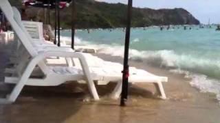 Как то так может выглядеть рай? :)(Жара. Море. Лежаки. Остров Ко Ларн., 2011-02-18T08:26:01.000Z)