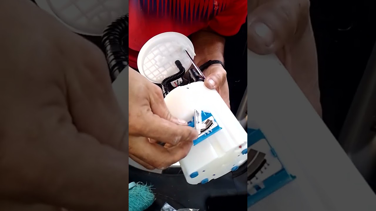 Cambiar bomba de gasolina Hiunday Tucson ix 35 modelo 2012