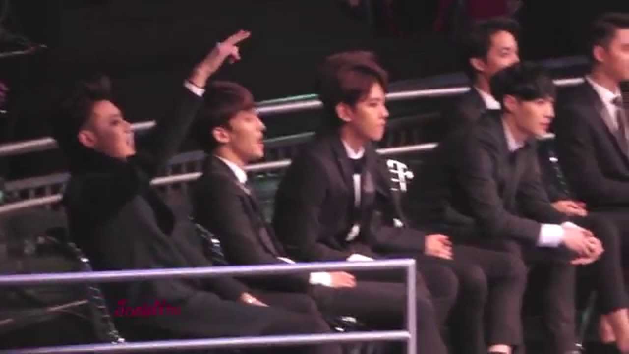 [FANCAM] 141203 MAMA TAO Focus (when block B singing HER)