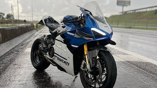 A PIOR HORA PARA QUEM ANDA DE CARENADA, AQUELE MOMENTO TENSO NA VIAGEM DE DUCATI V4S