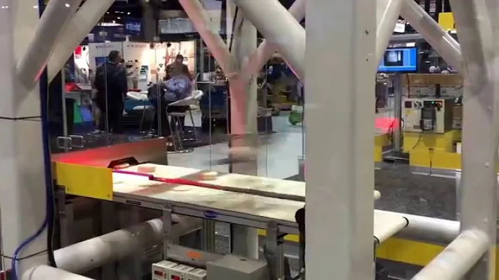 Super fast robotic automation - automate 2015 Chicago.