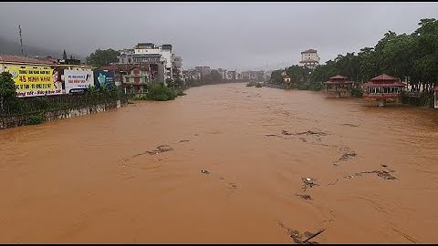 Mưa lũ lớn rất căng thâu đêm ngập tất cả tại Hà Giang. Nguyễn Tất Thắng