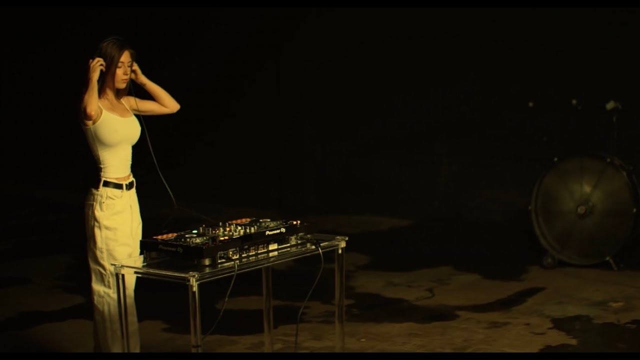 Anna Dubowick @ Los Angeles - IDM - Deep House - Breaks DJ Mix