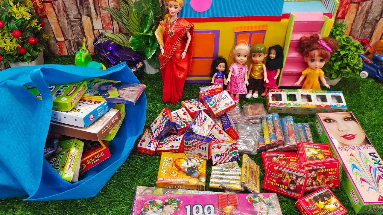 பாட்டி வீட்டிலிருந்து இவ்ளோ பட்டாசு வந்துஇருக்கா😀/Barbie show tamil