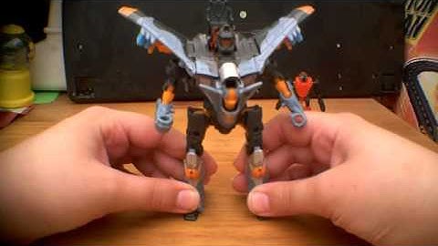 Transformers PCC skyhammer with airlift