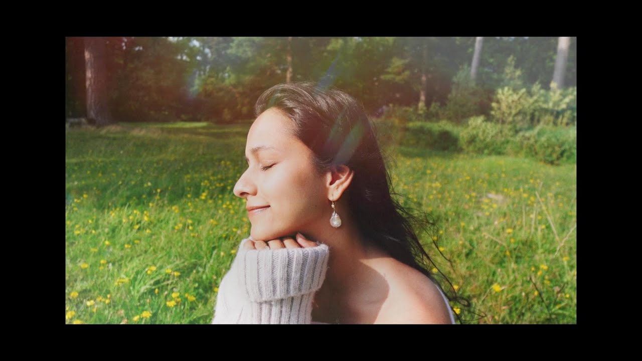 Watch Tanmaya Bhatnagar - Phoolon Sa Dil (Official Audio) on YouTube Watch Tanmaya Bhatnagar - Phoolon Sa Dil (Official Audio) on YouTube