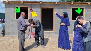 😲Agha Akbar came to collect her money, but her proposal took Sohrab and Zeinab by surprise🤔
