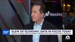 The Fed should not cut rates in December, says Bleakley's Peter Boockvar