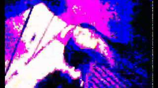 Aphex Twin - Digeridoo.mp4