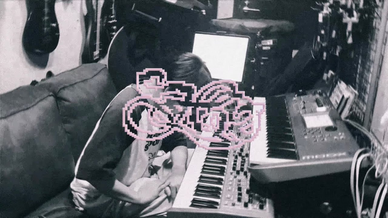 Watch Hz(Studio Live) - misaki misa on YouTube Watch Hz(Studio Live) - misaki misa on YouTube