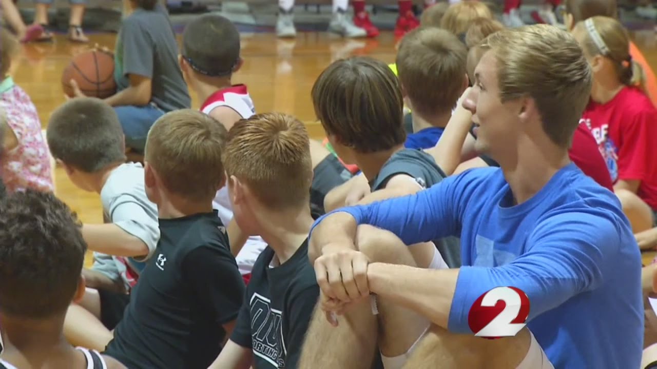 A sendoff for hometown b-ball hero