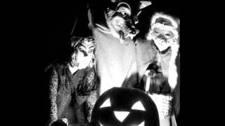 Video thumbnail of "Bing Crosby - The Headless Horseman (A Jazzy Halloween)"