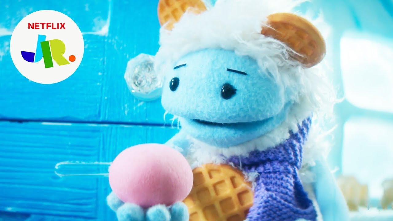 What's Freezie Day? 🤔🥶 | Waffles + Mochi Holiday Feast | Netflix Jr