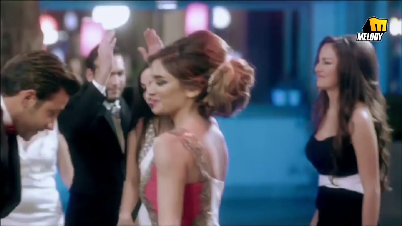 Mohamed Eskandar - Wade3 El 3zoubeya (Official Music Video) | محمد اسكندر - ودع العزوبية