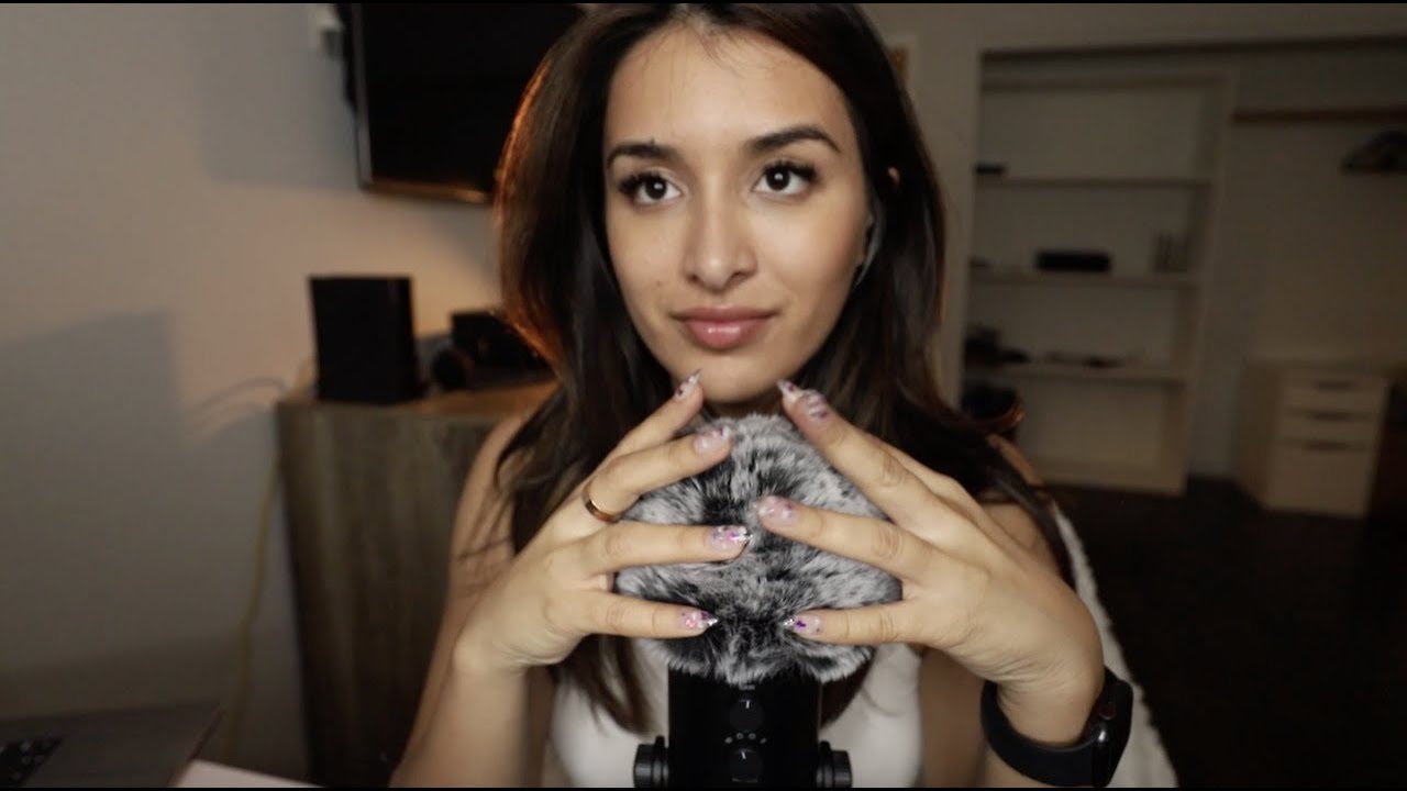 ASMR Fluffy Mic Scratching & Soft Whispers 💤💖 - YouTube