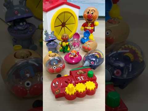 手探りボックスに入ったアンパンマンの小さい乗り物おもちゃ ボタンに動かして遊ぶよ📦 #shorts #おもちゃ #てさぐりボックス #アンパンマン @OmotyaRanger