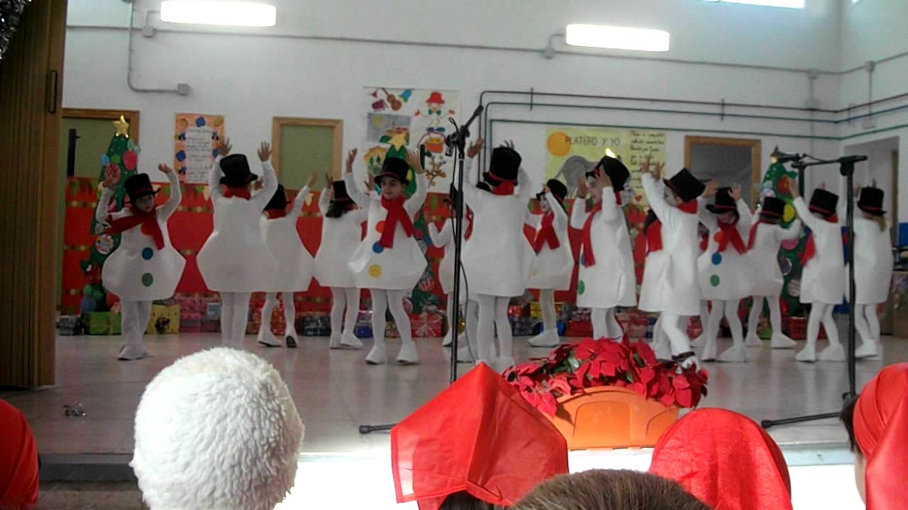 FESTIVAL LUNA 2011 (EL MUÑECO DE NIEVE)