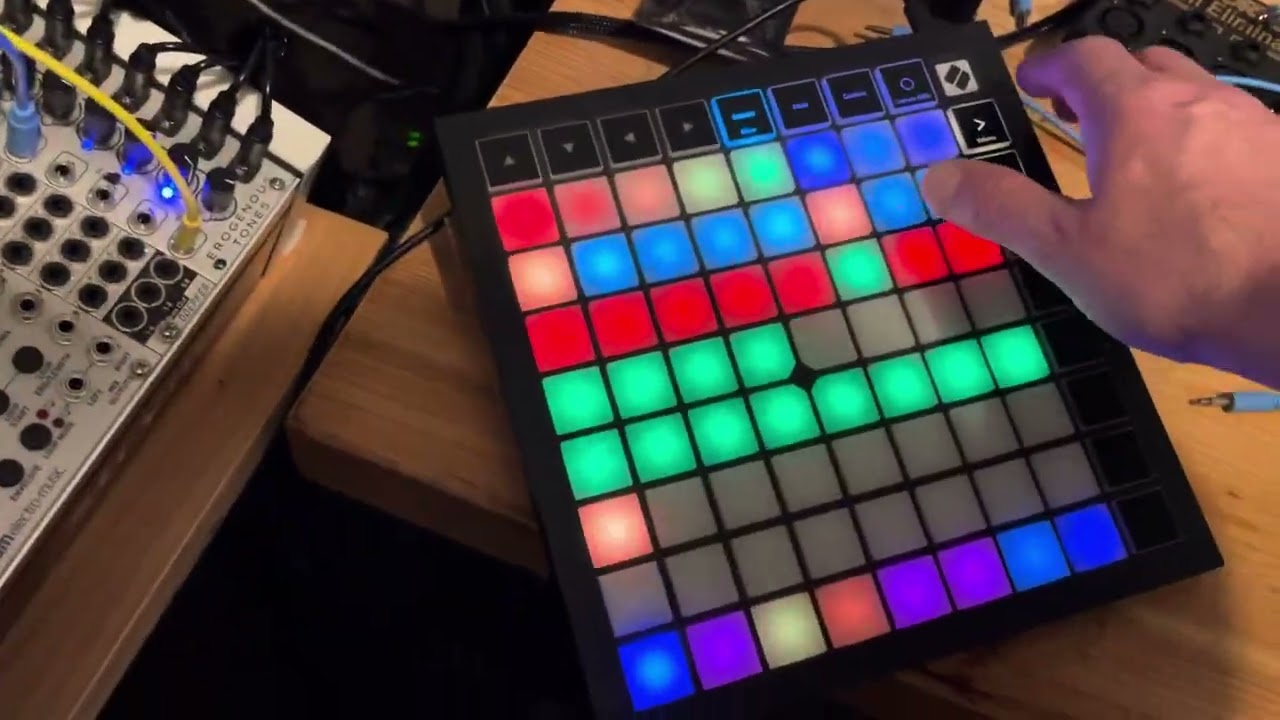 Vector and QVL with pitch quantisation and Rabid Elephant Natural Gate.