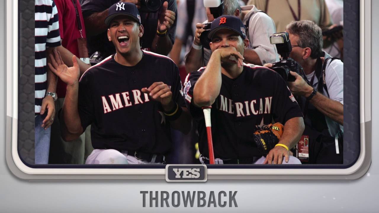 Ivan Rodriguez Alex Rodriguez At The 2004 Mlb All Star Game