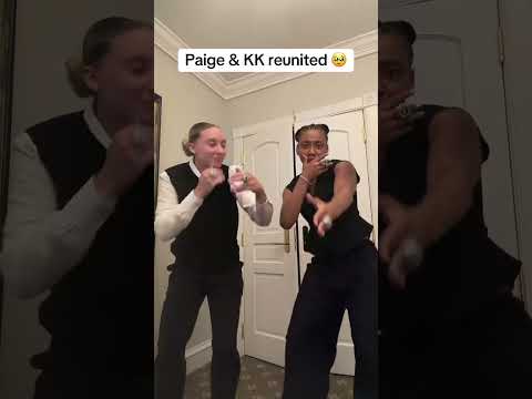 KK Arnold and Paige Bueckers had TT in a chokehold last season 🤣 (via @paigebueckers/TT)