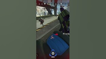 That was a close one!!!! #shorts #shortsvideo #apexlegends #apex #apexpredator