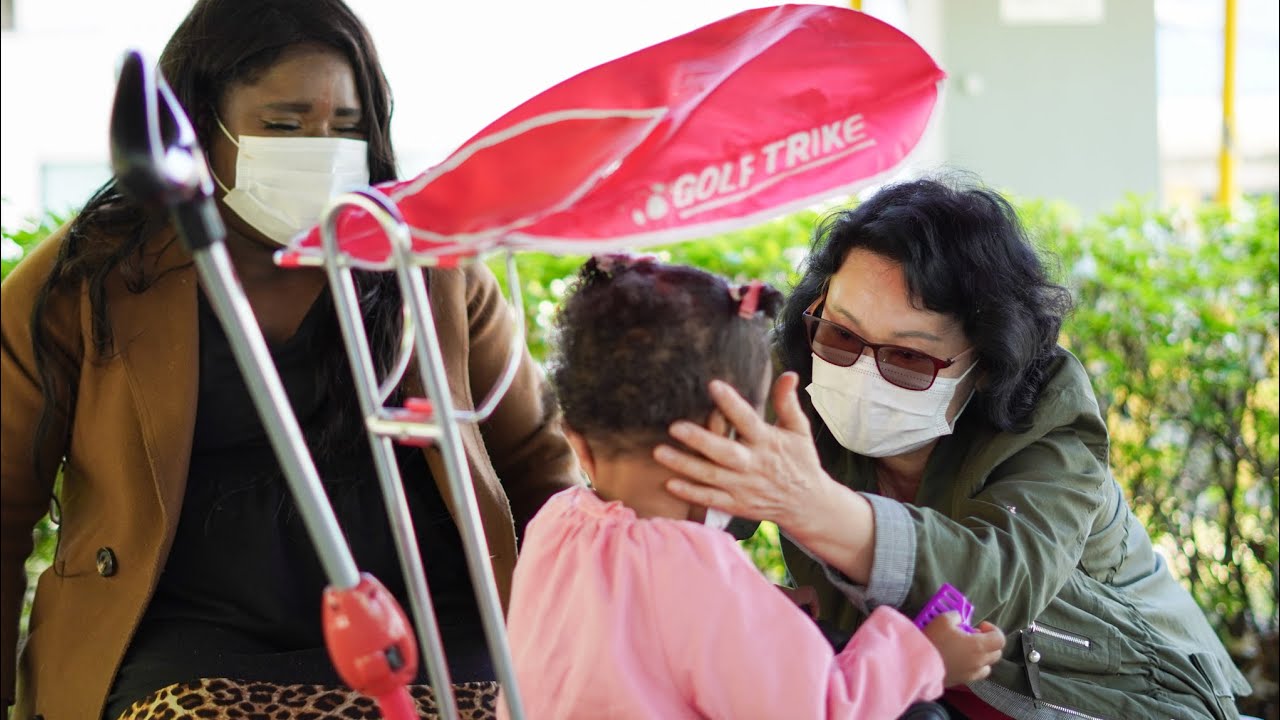 KOREAN GRANDMA'S LOVE 할머니의 사랑