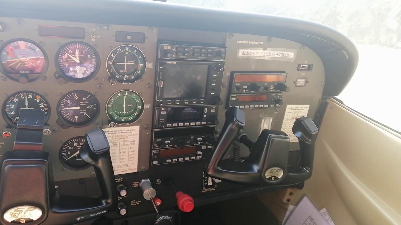 Cessna 172 interior view - YouTube