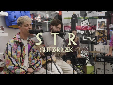 STR - '2ON ERRUA' + 'GALDU EZ BADUZU' | GUTARRAK Live