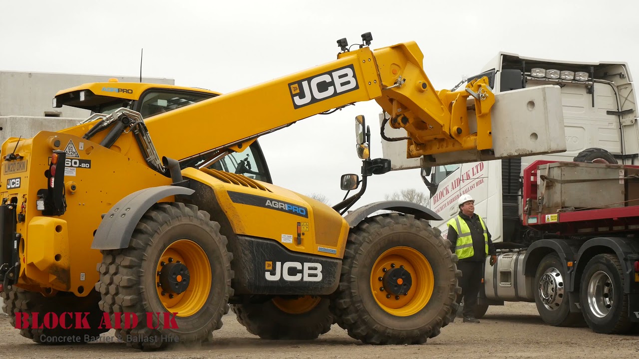 Block Aid UK Loading and Unloading using a JCB 56080 YouTube