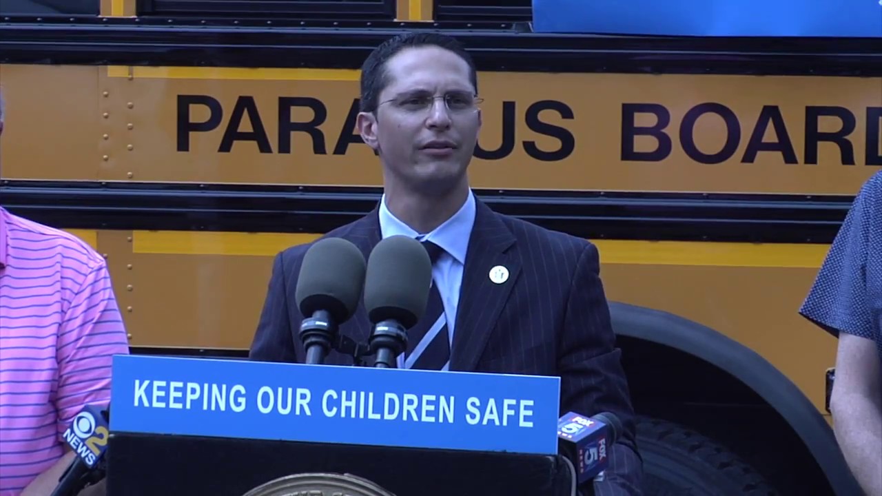 Diegnan, Lagana School Bus Safety Bill Package Approved by Senate