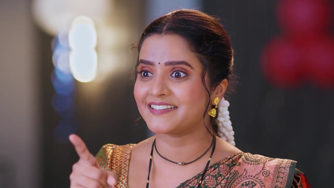 Lakshmi Niwas - Full Ep - 204 - Lakshmi, Shriniwas, Bhavana - Zee Marathi