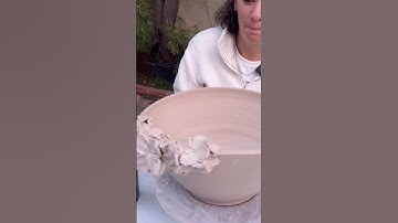 how to sculpt flowers 101 🌸 #tutorial #ceramics #pottery