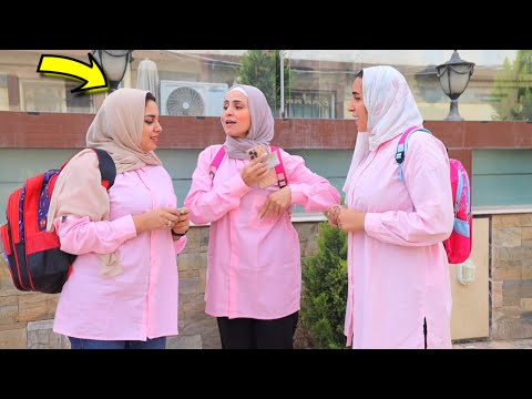 بنت صغيرة تذهب الي الملاهي 