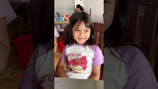 Sethika has chicken rice look yummy Sethika has chicken rice look yummy