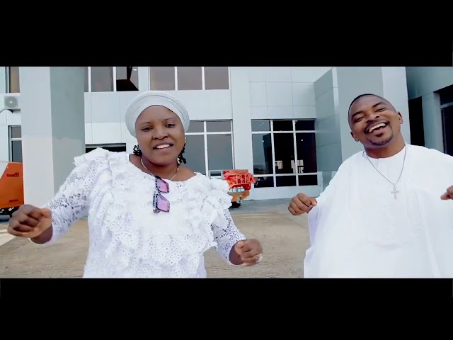 YANGA YANGA, official video, hit Nigeria gospel music hausa, Andrew Dangwel class=
