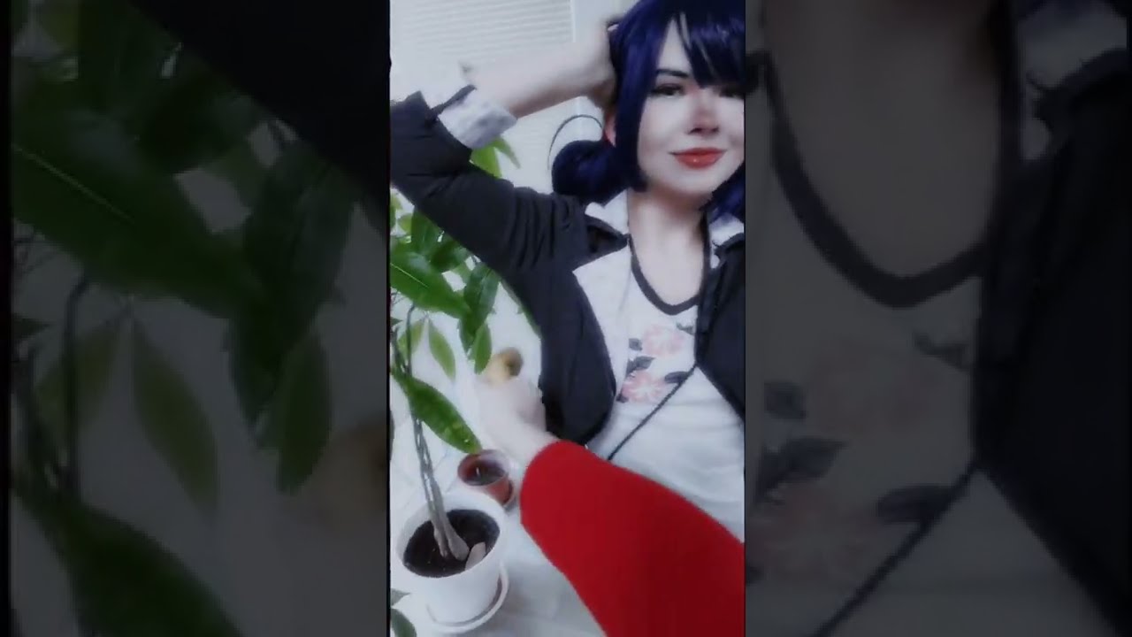TikTok trend Miraculous ver. | Marinette Dupain-Cheng and Lila Rossi #cosplay | Miraculous Ladybug