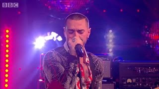 McBusted - Air Guitar - Top of the Pops - BBC One chords