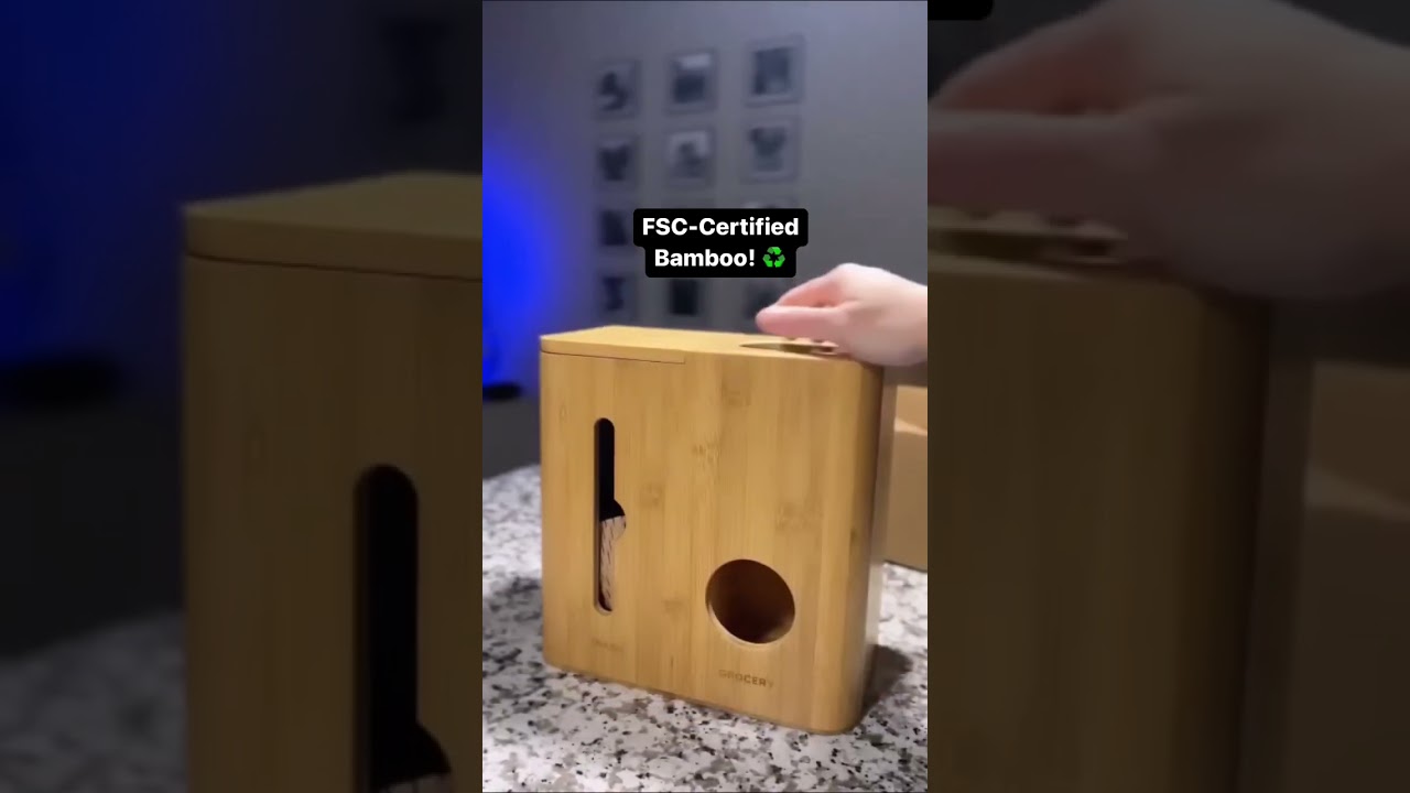 Enjoy this unboxing of our plastic bag holder! 